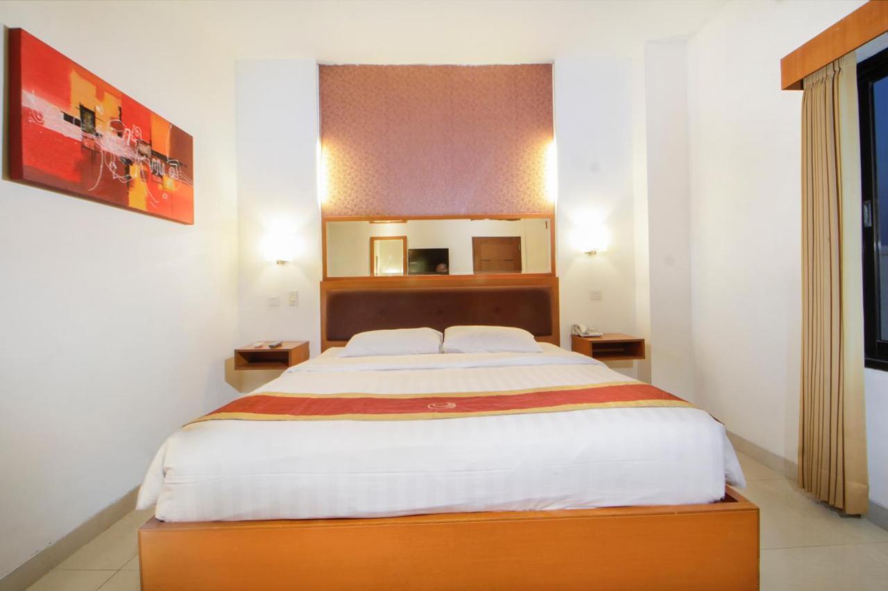 Hotel Bisanta Bidakara Tunjungan Surabaja Zewnętrze zdjęcie